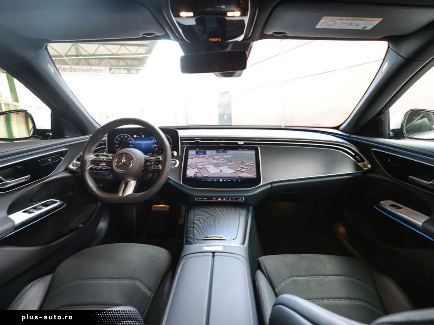 MERCEDES-BENZ E 200 AMG