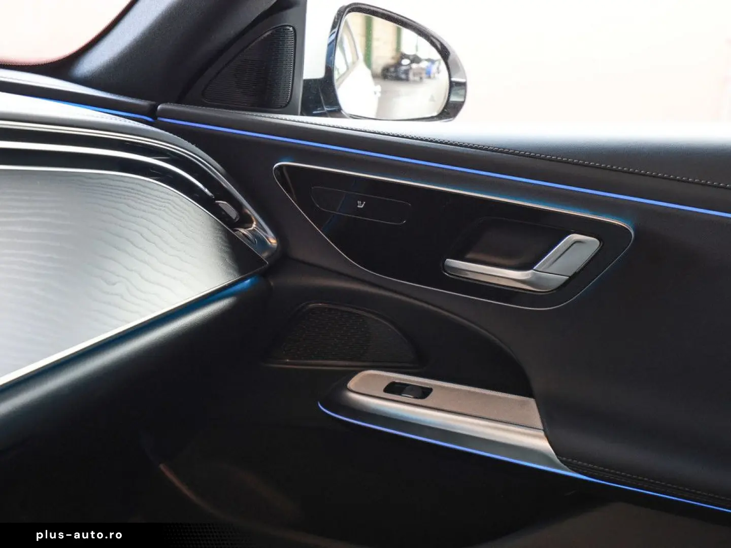 MERCEDES-BENZ E 200 AMG