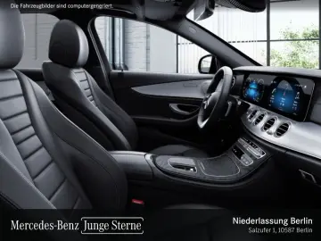 MERCEDES-BENZ E 300 de AMG