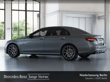 MERCEDES-BENZ E 300 de AMG