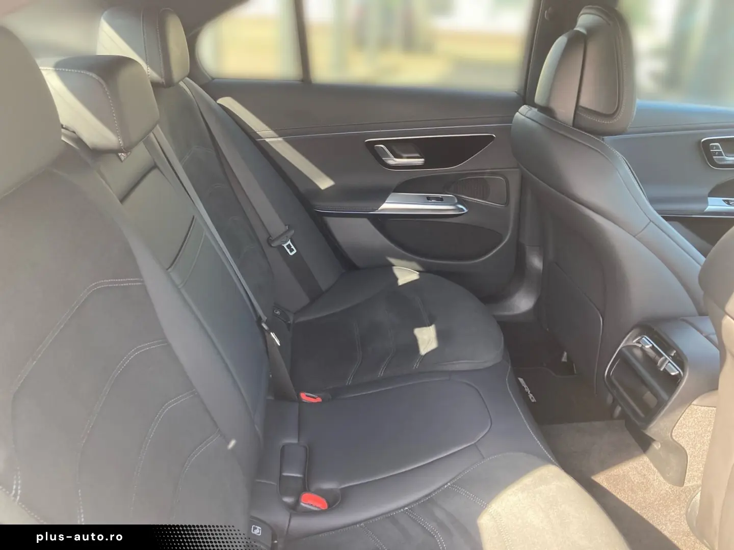 MERCEDES-BENZ E 200 AMG