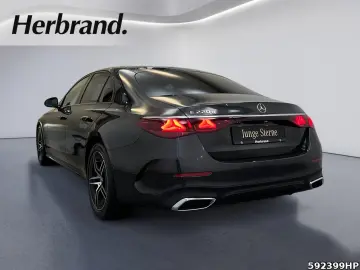 MERCEDES-BENZ E 220 d AMG Night
