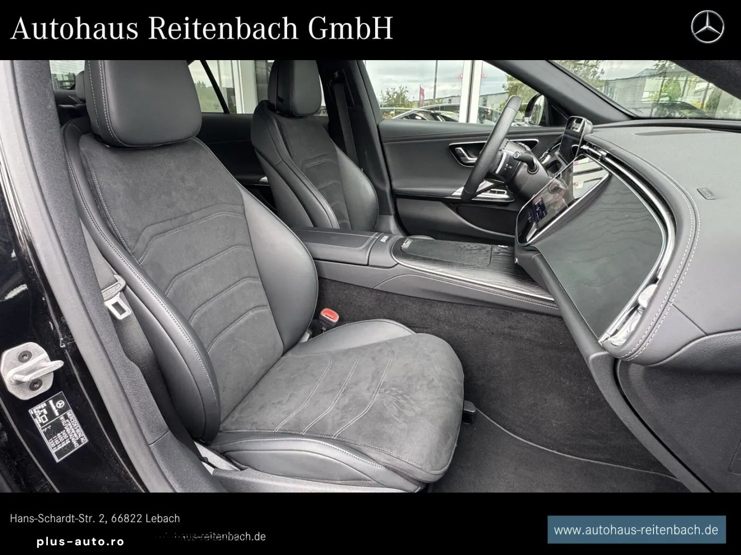MERCEDES-BENZ E200 LIMO AMG