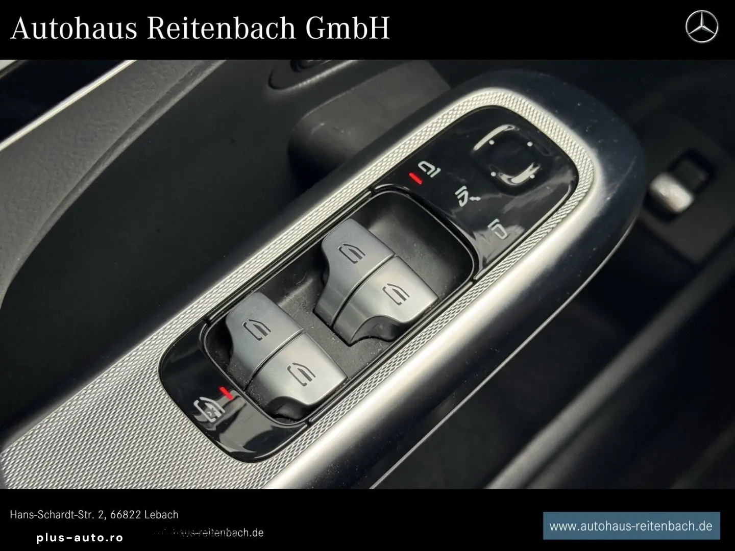 MERCEDES-BENZ E200 LIMO AMG