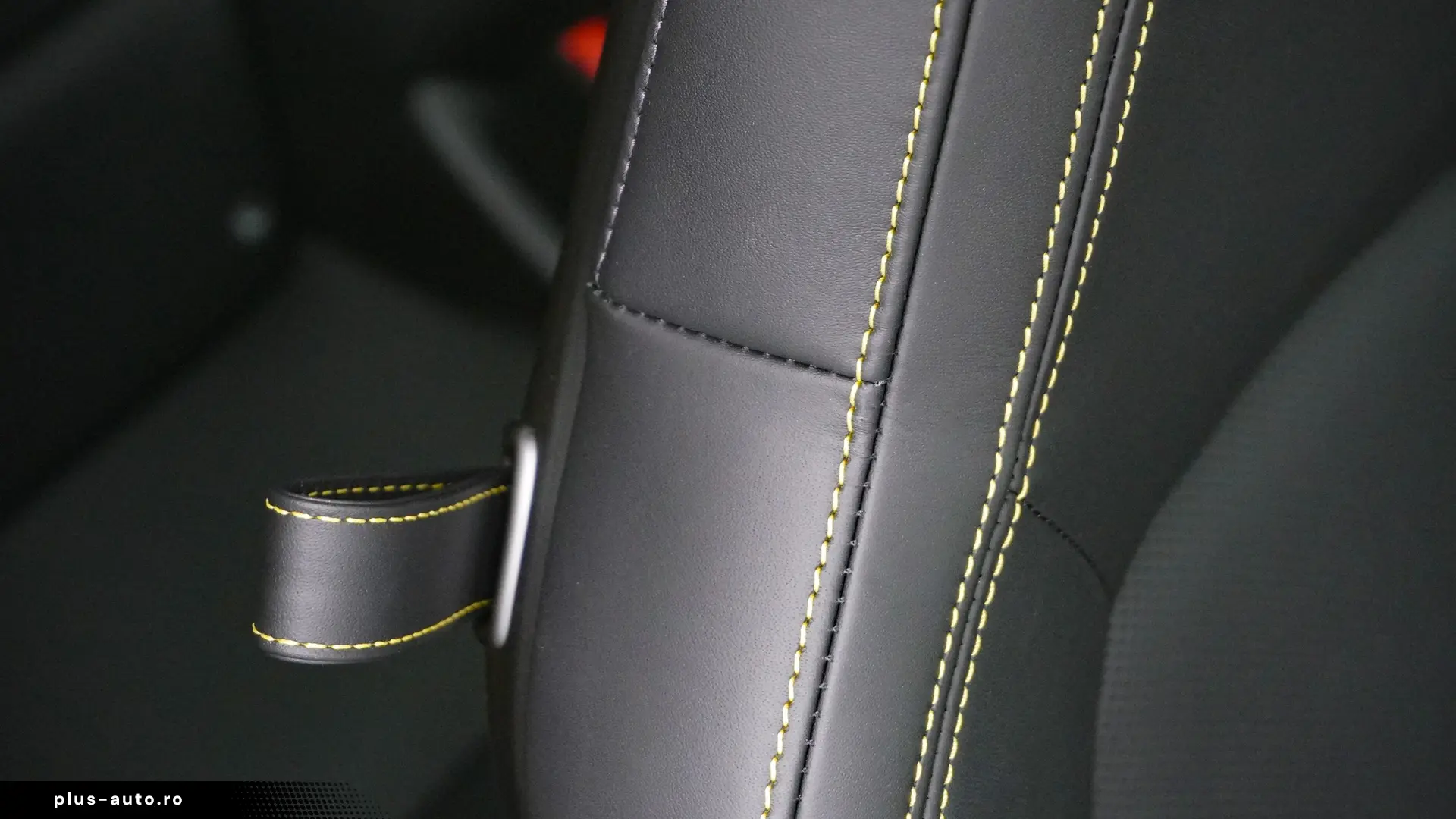 Porsche 911 4GTS - 2025 - Manufaktur - Approved