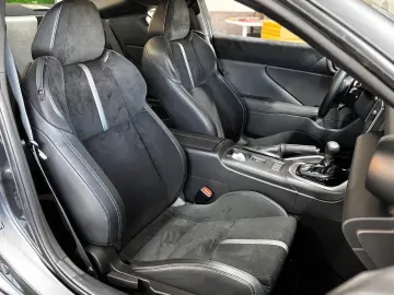 TOYOTA GR86