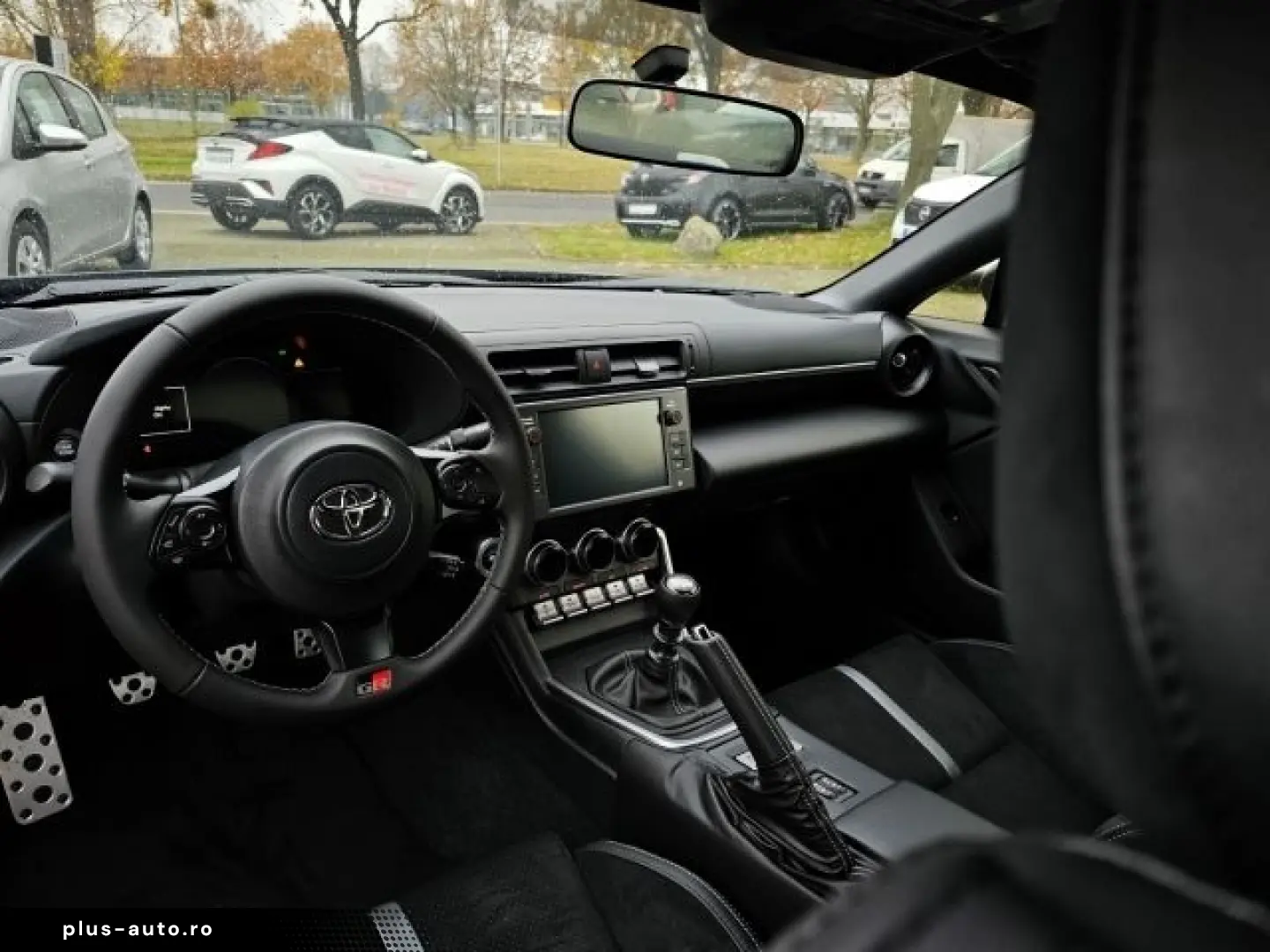 TOYOTA GR86 2 4L PREMIUM LED APPLE CARPLAY