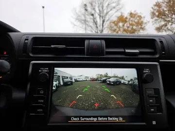 TOYOTA GR86 2 4L PREMIUM LED APPLE CARPLAY