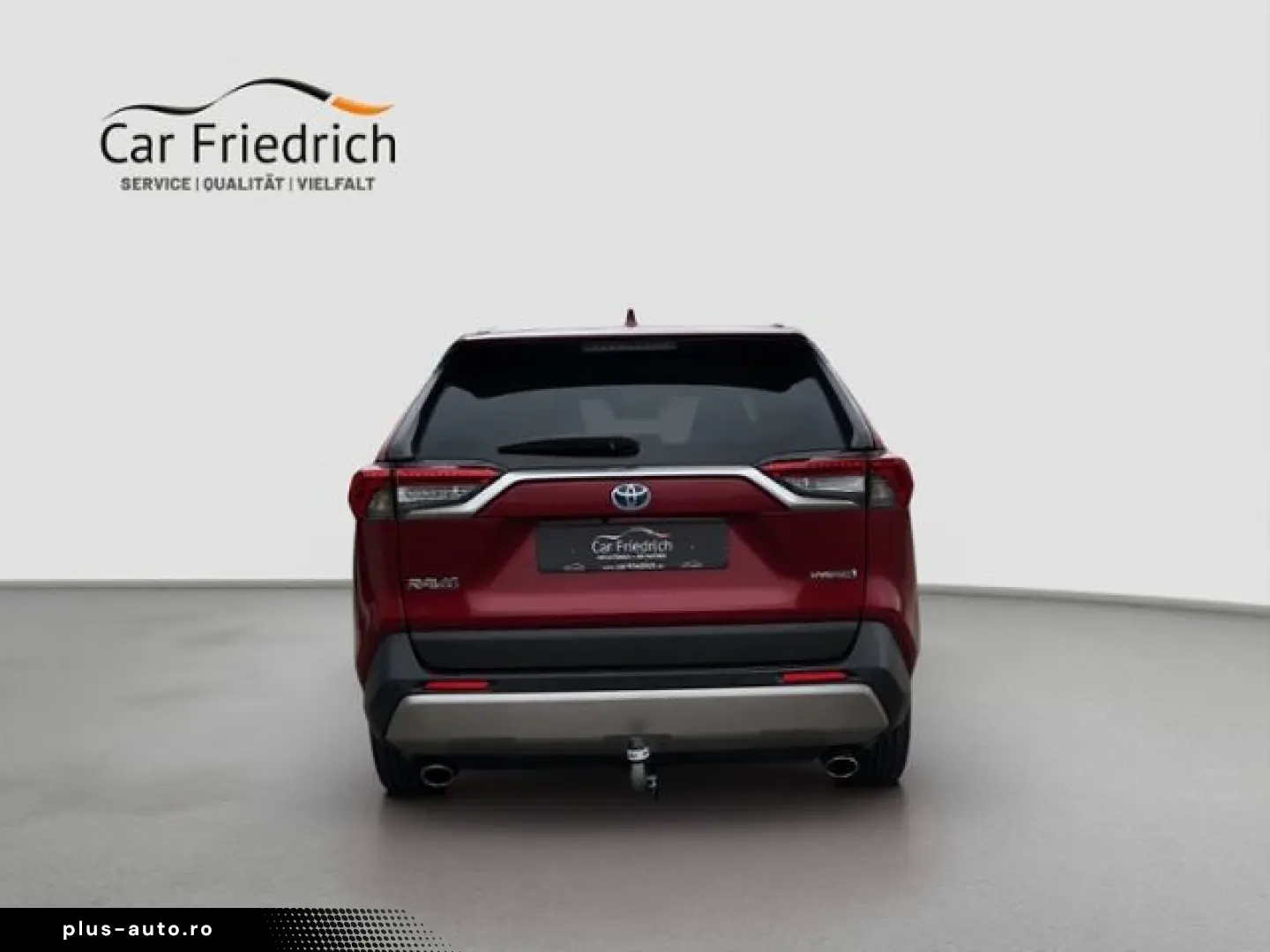 TOYOTA RAV4 Hybrid 4x4 Team Deutschland AHK