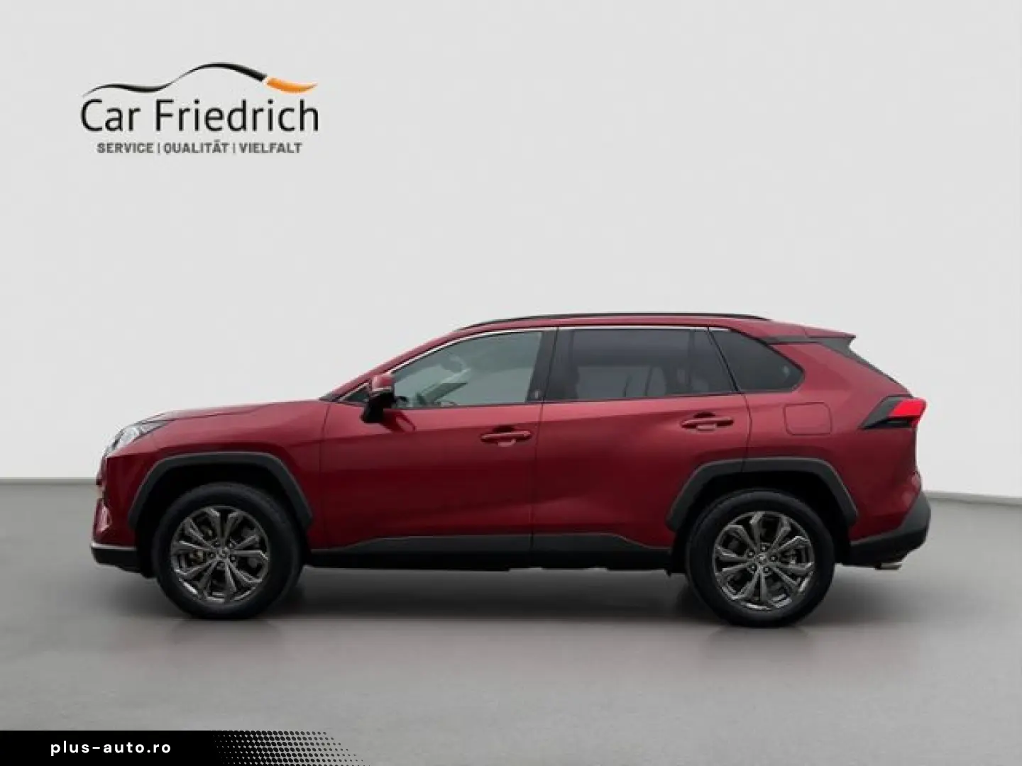 TOYOTA RAV4 Hybrid 4x4 Team Deutschland AHK