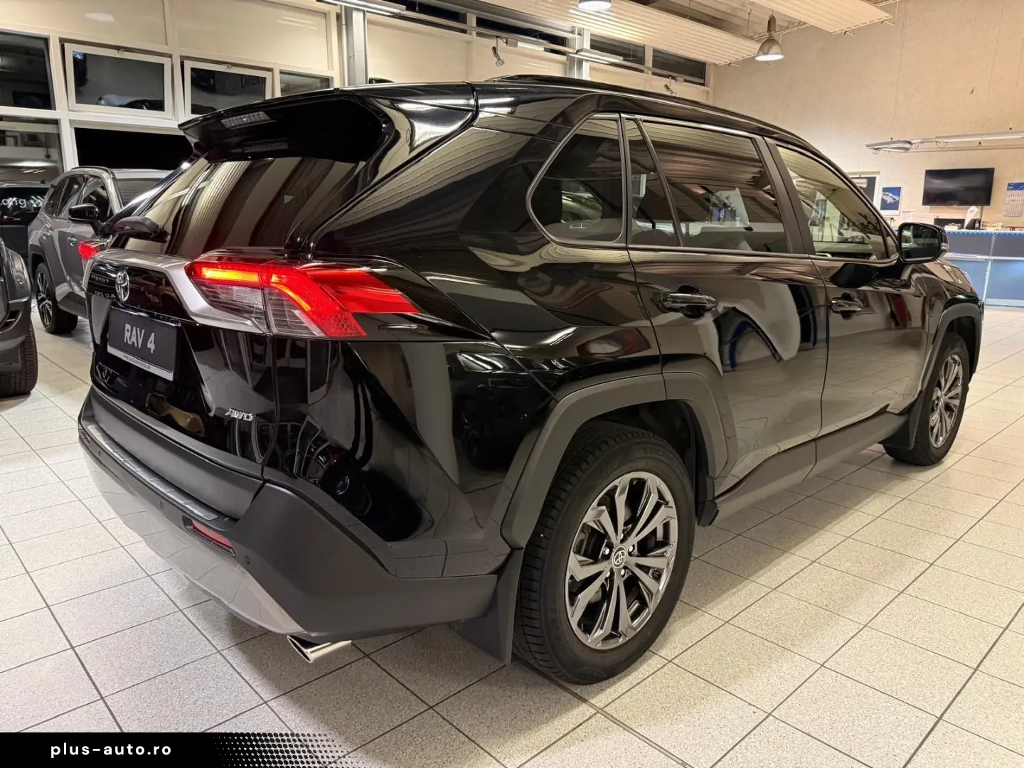 TOYOTA RAV 4 AUTOM.-4x4-LEDER-MOD. 2024-18 ZOLL-28.890-