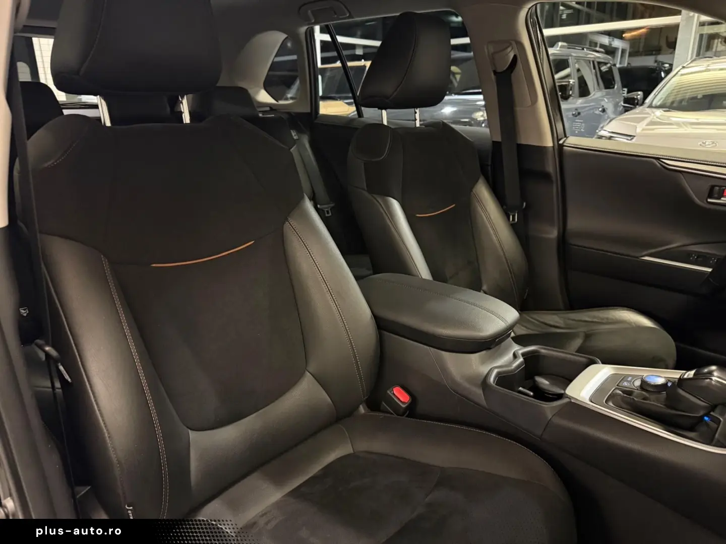 TOYOTA RAV 4 AUTOM.-4x4-LEDER-MOD. 2024-18 ZOLL-28.890-
