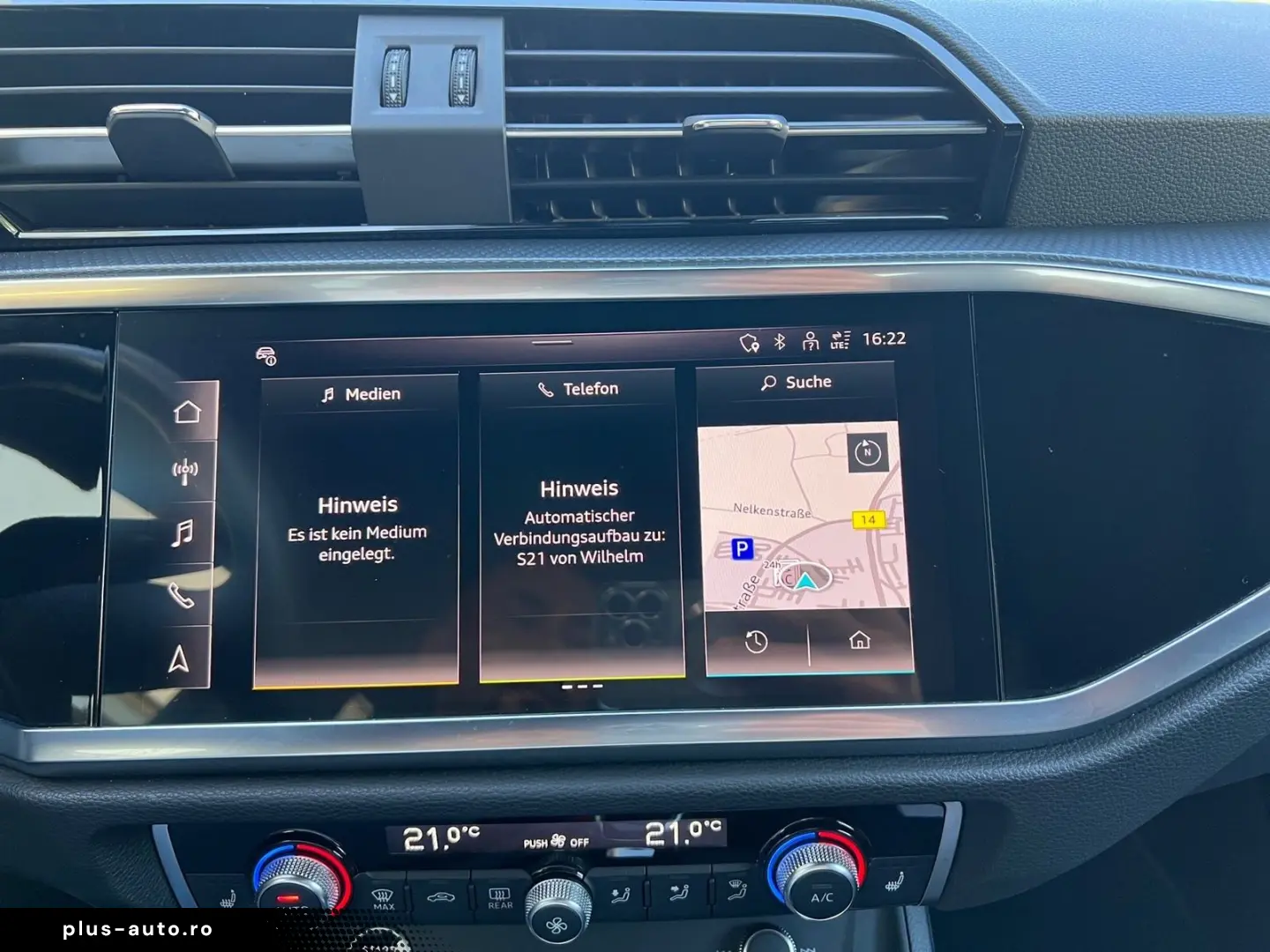 AUDI Q3 S line  AHK BLACKSTYLE KAMERA PANO SONOS