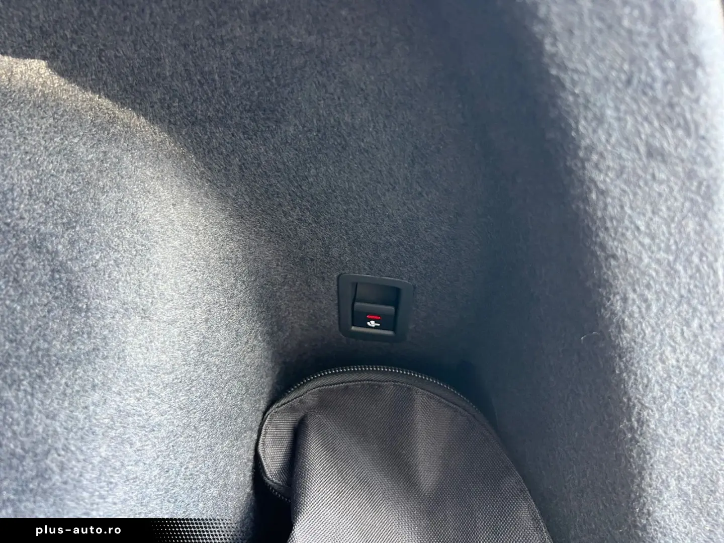 AUDI Q3 S line  AHK BLACKSTYLE KAMERA PANO SONOS