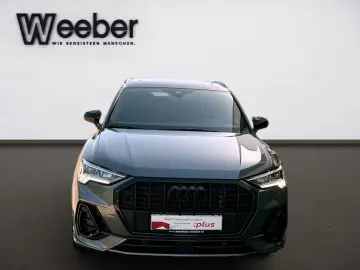 AUDI Q3 S line  AHK BLACKSTYLE KAMERA PANO SONOS