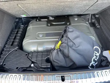 AUDI Q3 S line  AHK BLACKSTYLE KAMERA PANO SONOS