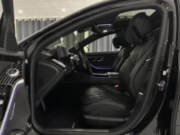 MERCEDES-BENZ S 580e 4M L  AMG EXCL  CHAUFF 3xTV PAN…