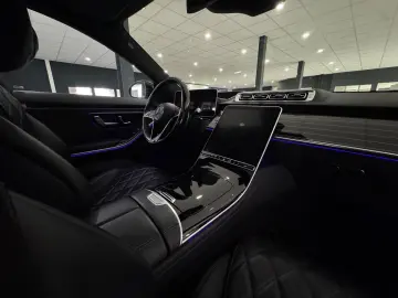 MERCEDES-BENZ S 580e 4M L  AMG EXCL  CHAUFF 3xTV PAN…