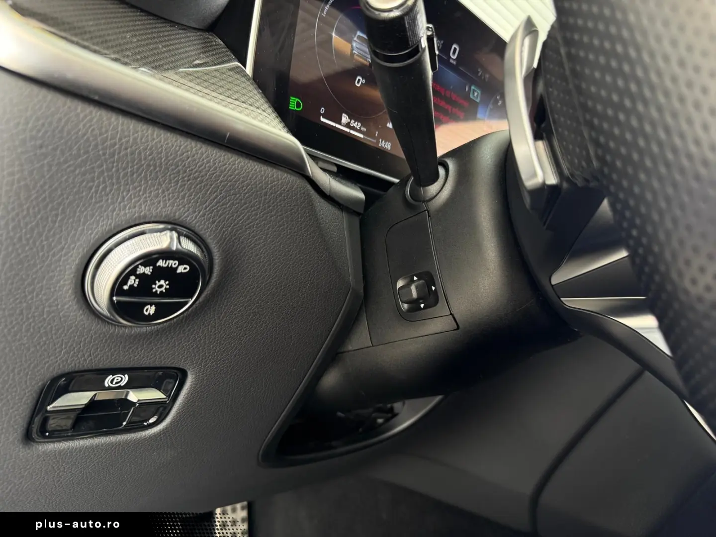 MERCEDES-BENZ GLC 300 d 3x AMG PANO DISTRO BURM MEMO&hellip;