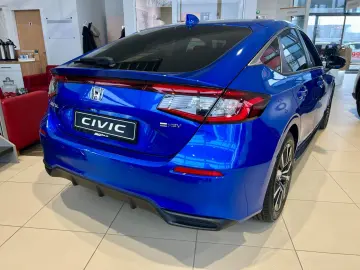 HONDA Civic Lim. 5-trg. e HEV Elegance