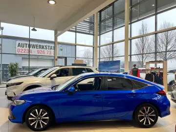 HONDA Civic Lim. 5-trg. e HEV Elegance