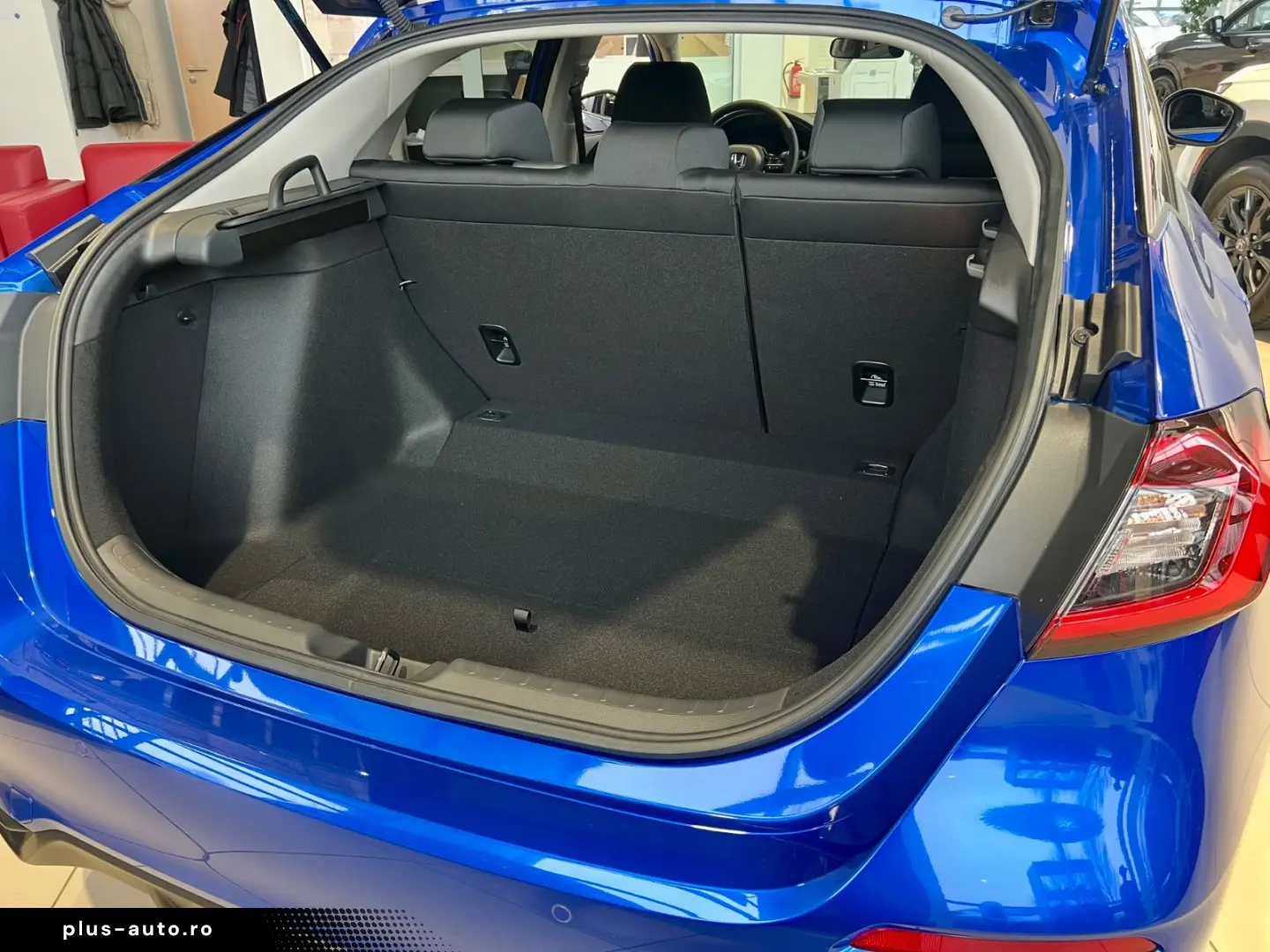 HONDA Civic Lim. 5-trg. e HEV Elegance