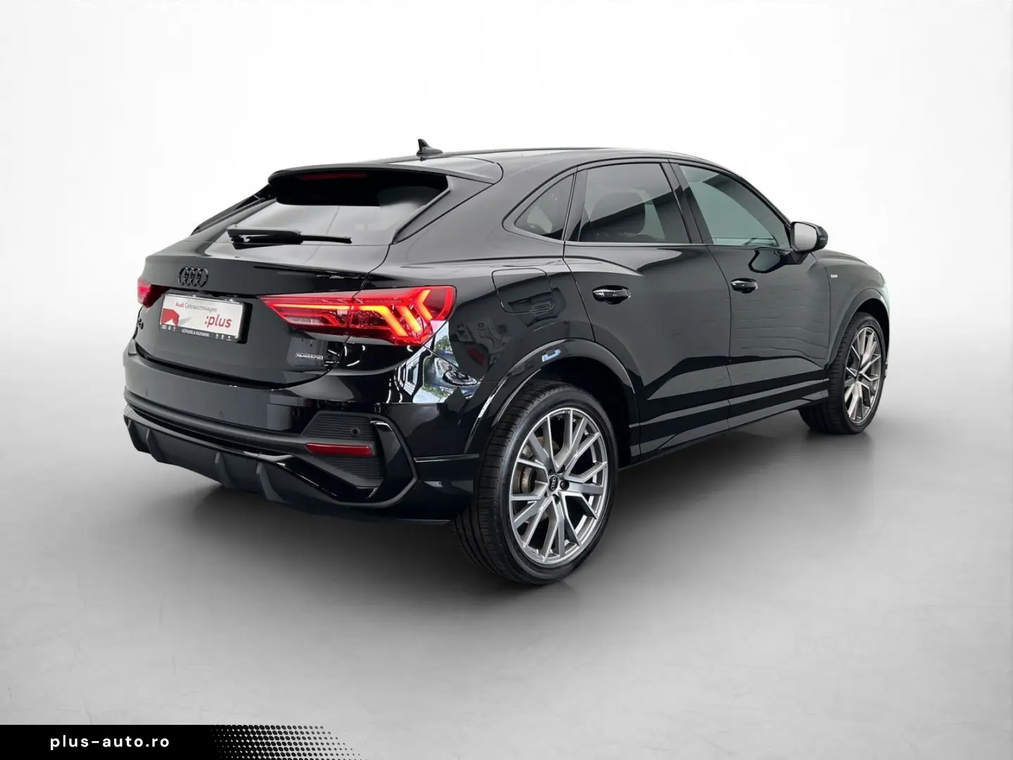 AUDI Q3 Sportback 40 TFSI qu 2x S line S tro Pano LED