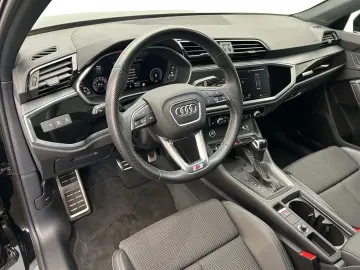 AUDI Q3 Sportback 40 TFSI qu 2x S line S tro Pano LED