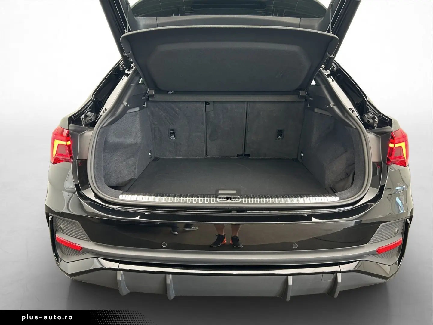AUDI Q3 Sportback 40 TFSI qu 2x S line S tro Pano LED
