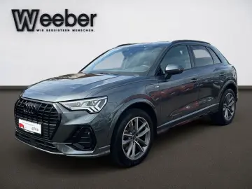 AUDI Q3 S line  AHK BLACKSTYLE PANO KAMERA MATRIX