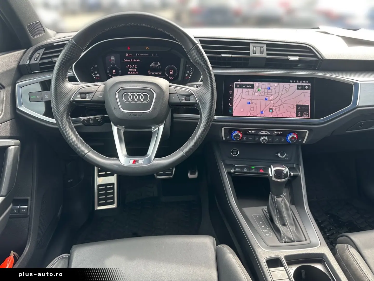 AUDI Q3 S line  AHK BLACKSTYLE PANO KAMERA MATRIX