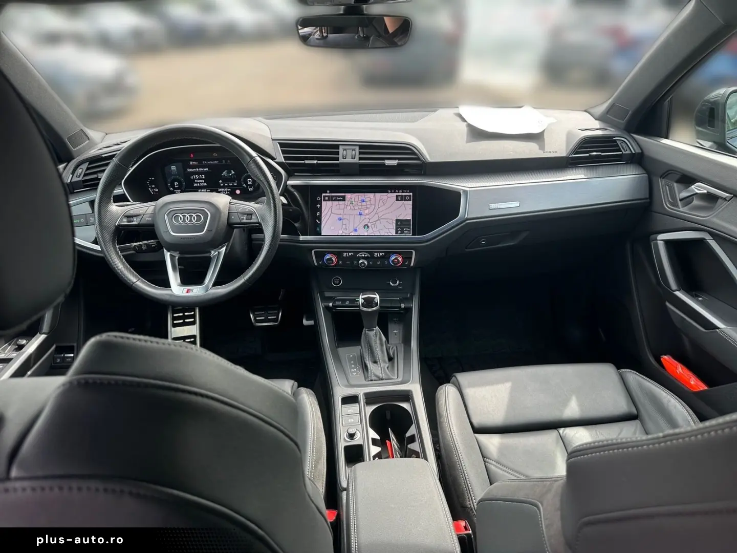 AUDI Q3 S line  AHK BLACKSTYLE PANO KAMERA MATRIX