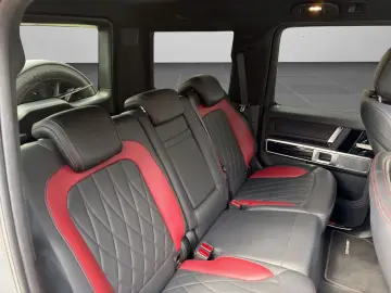 MERCEDES-BENZ G 63 AMG Superior Night- & Performance