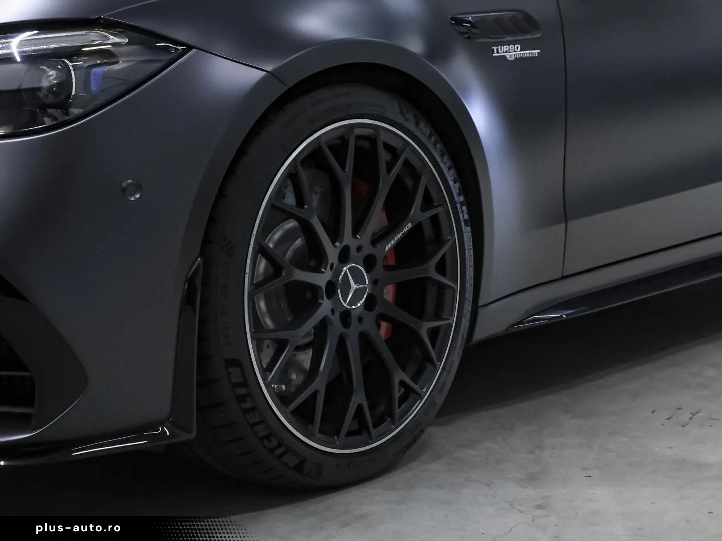 MERCEDES-BENZ C 63 AMG S E Performance Night Burmester Pano