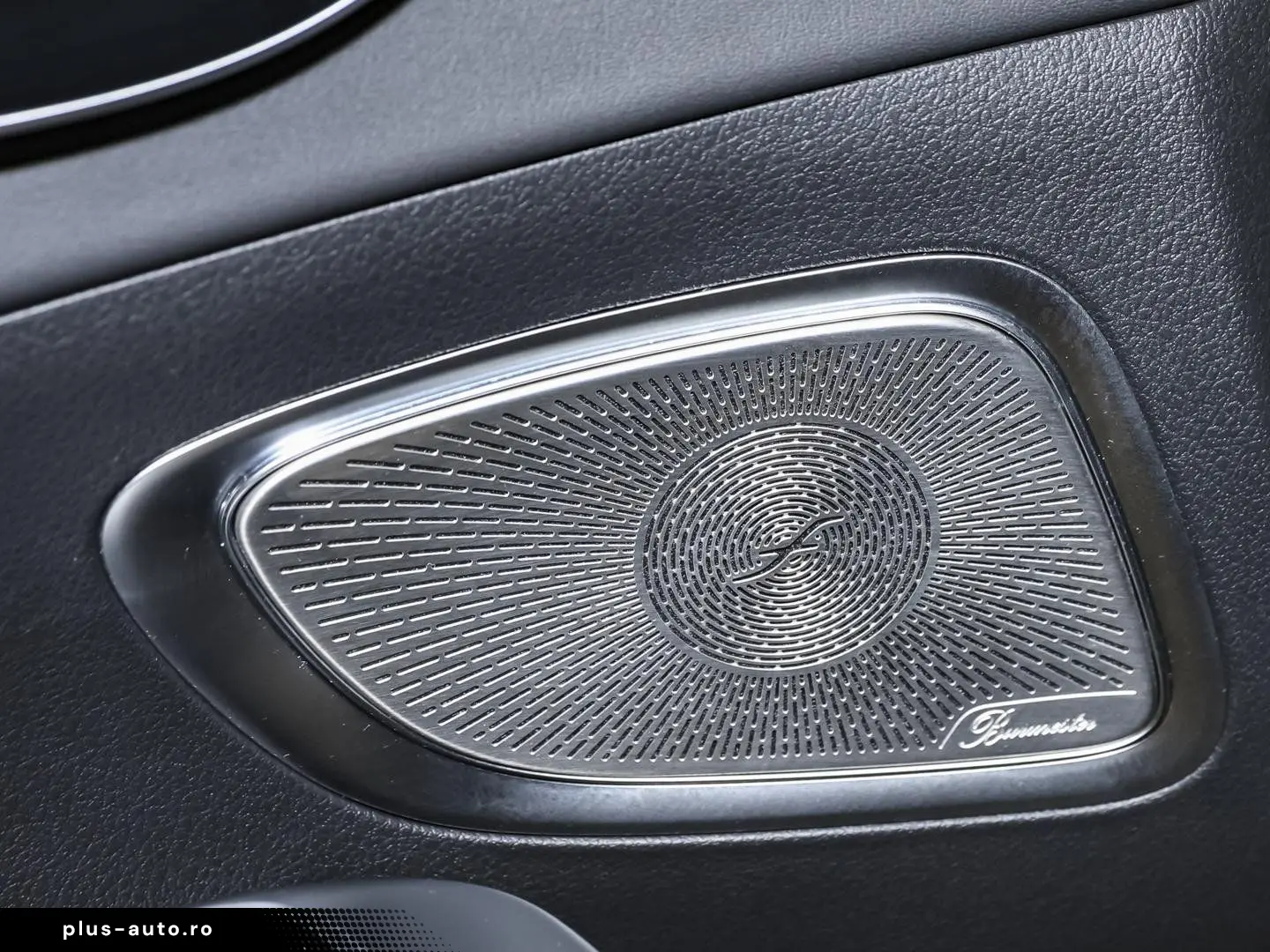 MERCEDES-BENZ C 63 AMG S E Performance Night Burmester Pano