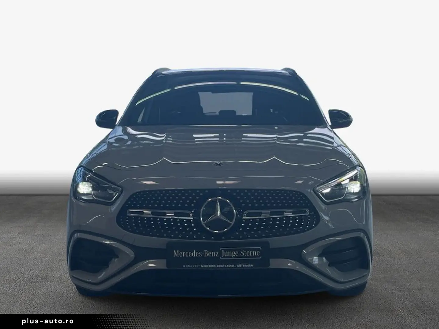MERCEDES-BENZ GLA 200 d AMG Adva  Night Beam-LED PANO