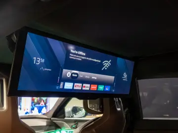 BMW 740D xDrive M Sport Brooklyn Grey   Cinema