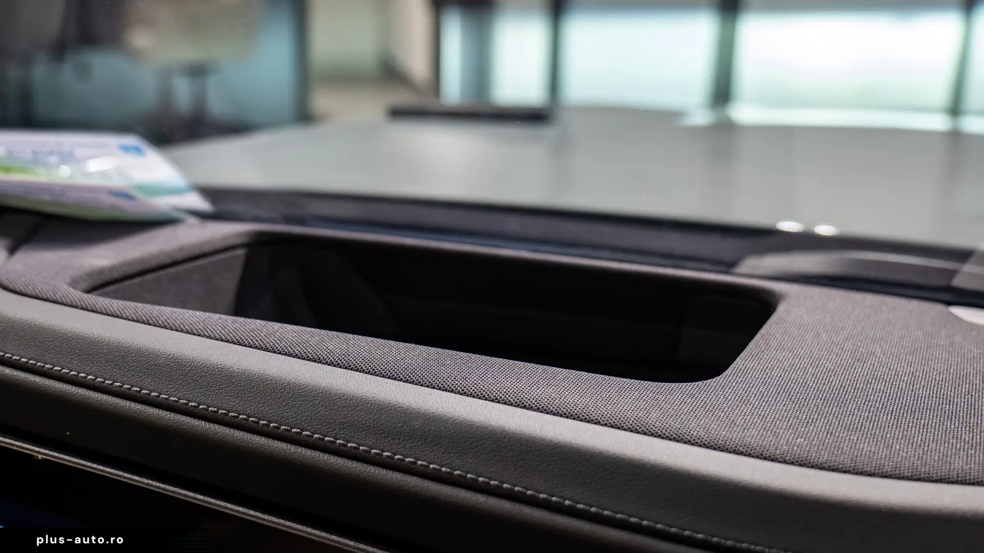 BMW 740D xDrive M Sport Brooklyn Grey   Cinema