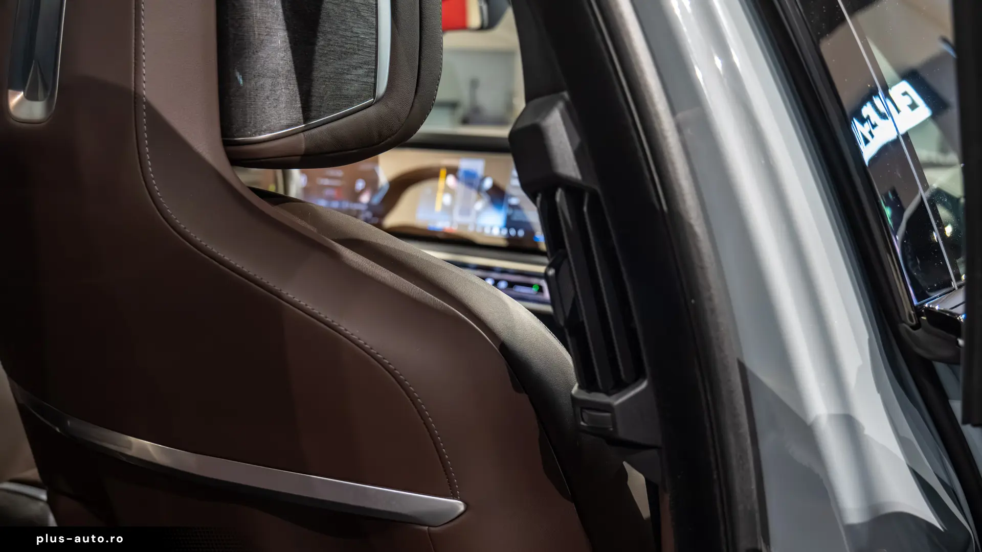 BMW 740D xDrive M Sport Brooklyn Grey   Cinema