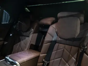 BMW 740D xDrive M Sport Brooklyn Grey   Cinema