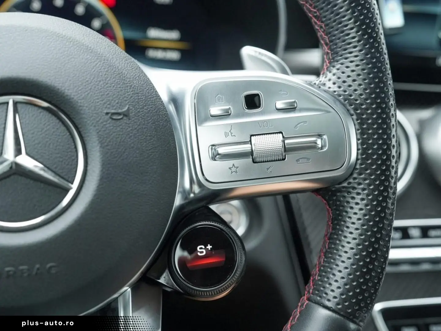 MERCEDES-BENZ C 43 AMG 4M Coupé Night Distronic Performance