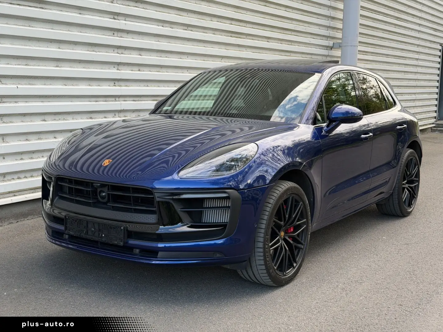 PORSCHE Macan GTS Chrono Bose 360 Pano 21