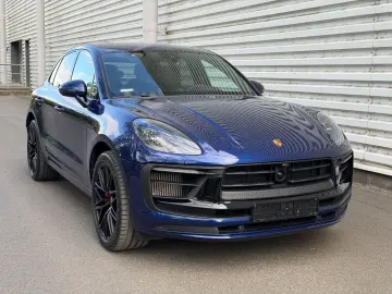 PORSCHE Macan GTS Chrono Bose 360 Pano 21
