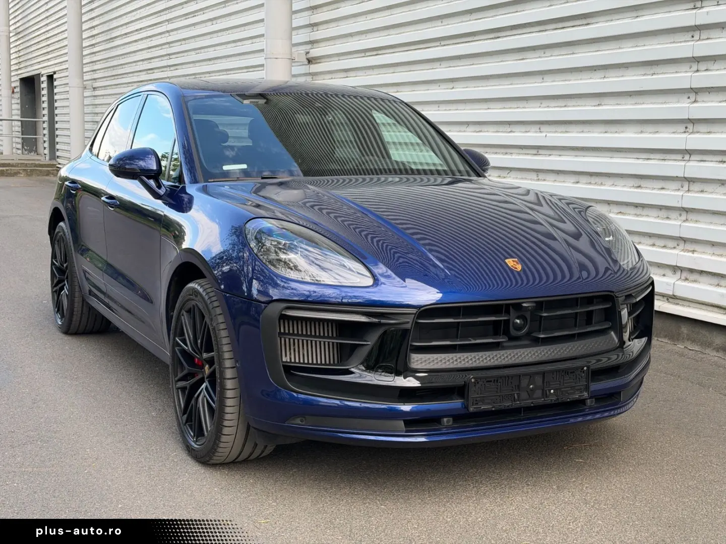 PORSCHE Macan GTS Chrono Bose 360 Pano 21