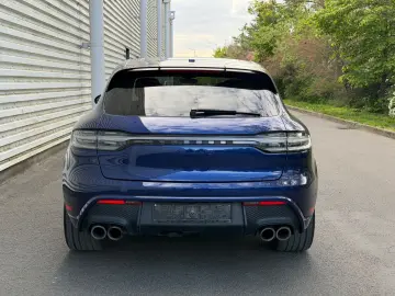 PORSCHE Macan GTS Chrono Bose 360 Pano 21