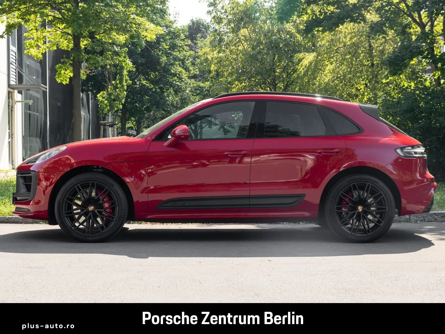 PORSCHE Macan GTS Karminrot Sportabgasanlage Panorama