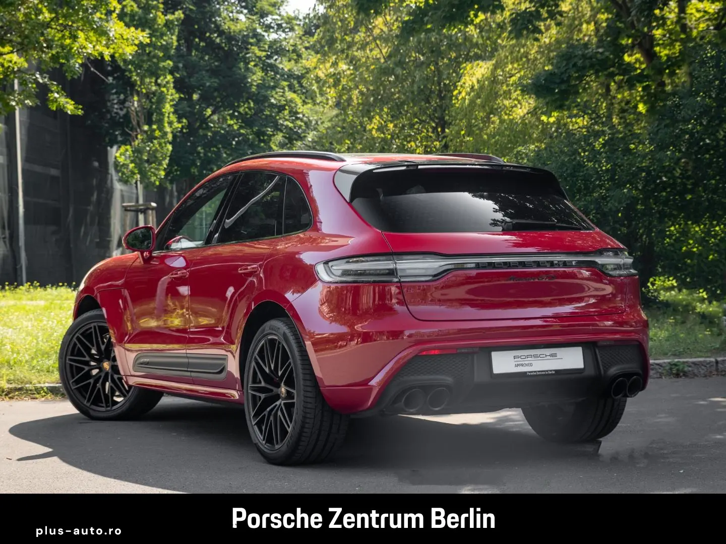 PORSCHE Macan GTS Karminrot Sportabgasanlage Panorama