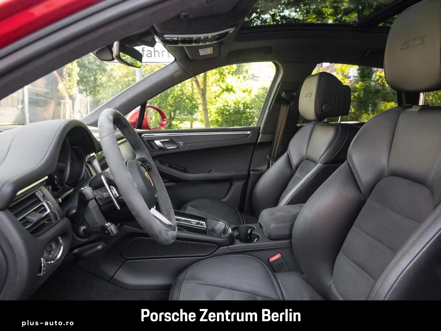 PORSCHE Macan GTS Karminrot Sportabgasanlage Panorama