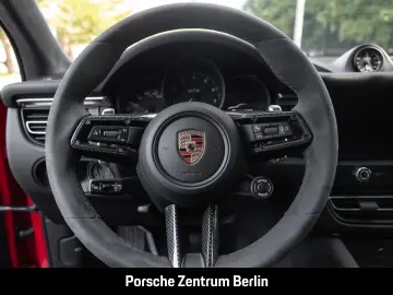 PORSCHE Macan GTS Karminrot Sportabgasanlage Panorama