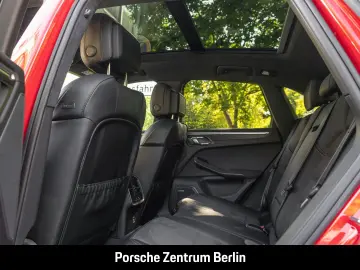 PORSCHE Macan GTS Karminrot Sportabgasanlage Panorama